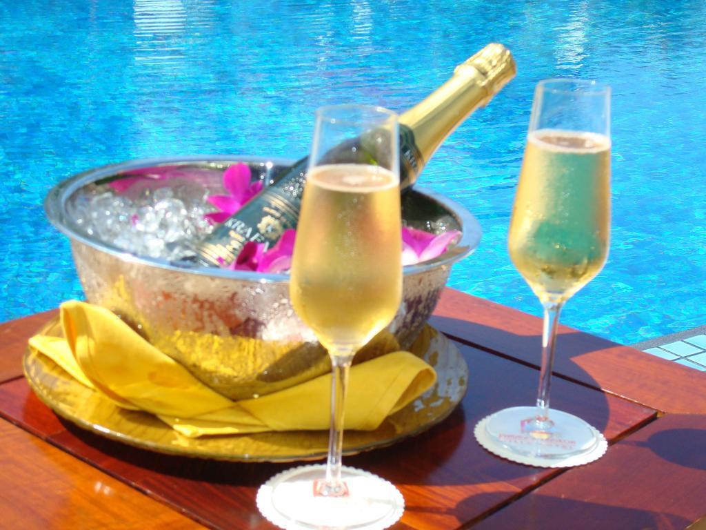 Paradise Angkor Villa Hotel Siem Reap Bagian luar foto